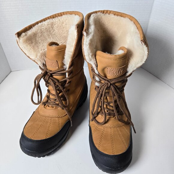 Kuiper Women's Size 6 Waterproof Boots - Picture 1 of 6